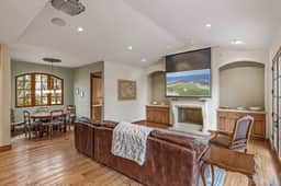 Carmel PeacefulVilla