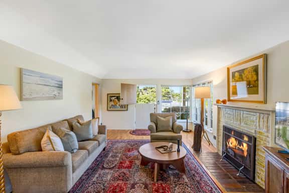 PG's Cottage Nancy - Image 1