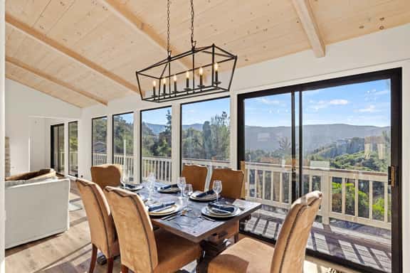 CV Serenita Retreat - Image 1