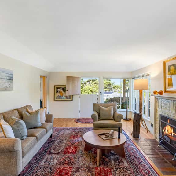 PG's Cottage Nancy - Image 1